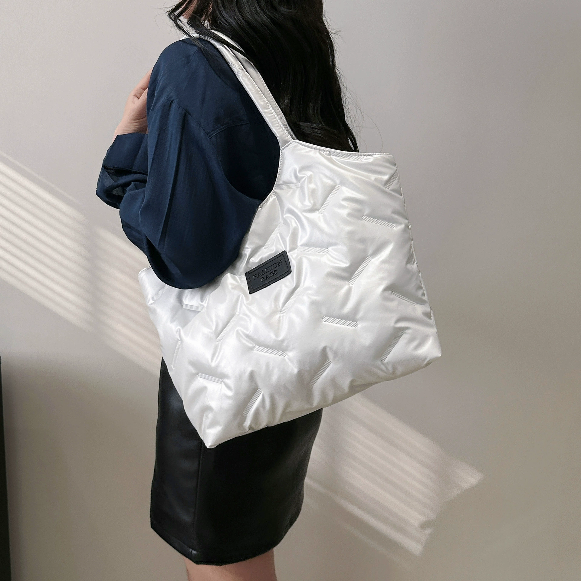 Новая вместительная хлопковая сумка для одежды для путешествий на короткие расстояния, сумка через плечо, сумка-тоут, женская сумка для поездок на работу