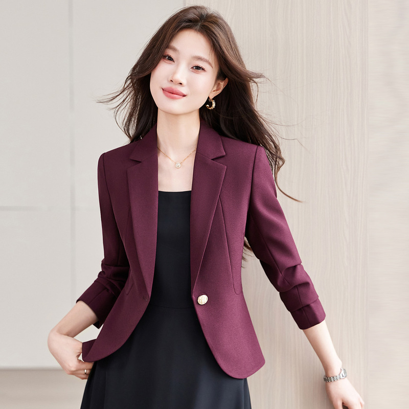 Super Popular Slim-Fit Short Professional Blazer for Women, Spring and Autumn 2026 New Versatile Women's Suit, Very Stylish Top