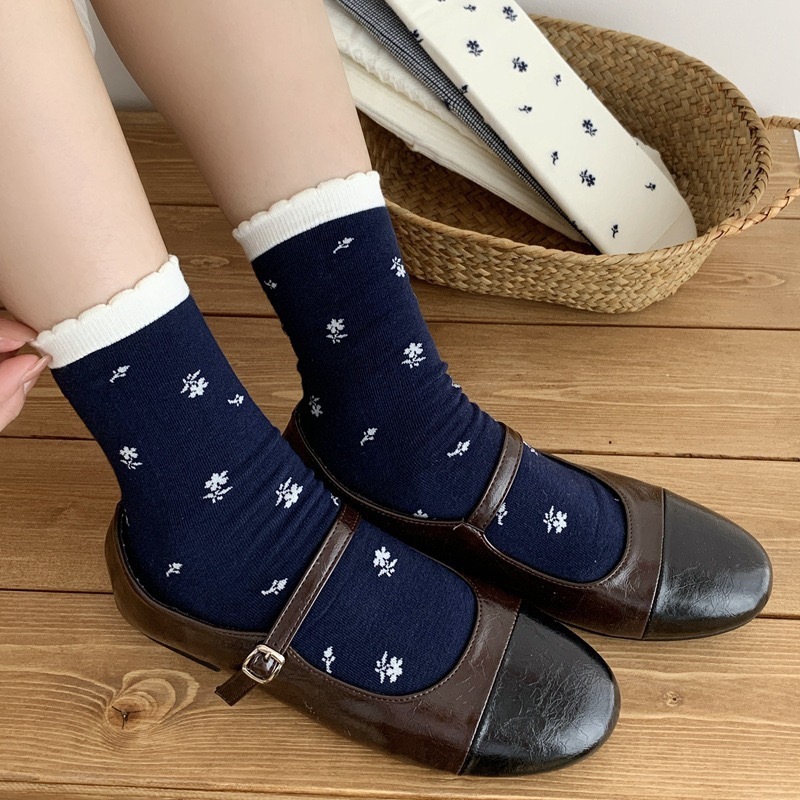 远润家袜子女藏青色海盐系无骨堆堆袜子批发复古碎花蝴蝶结女袜|undefined