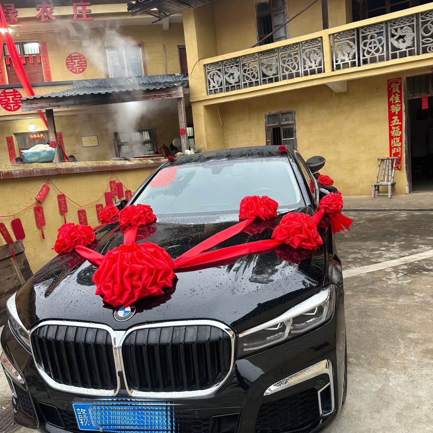 Decoración del automóvil de boda delantero del automóvil de cártamo nuevo automóvil de hortenida del automóvil principal del automóvil de hortenida casada del equipo de automóvil de hortenida