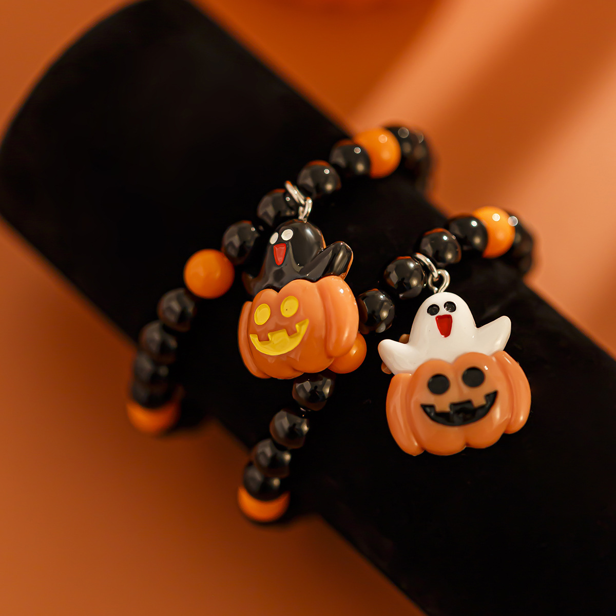 Pulsera de cerámica blanda multicapa con diseño de calabaza fantasma y viento de Ins, pulsera de bruja fantasma para fiesta de Halloween_voghion.com