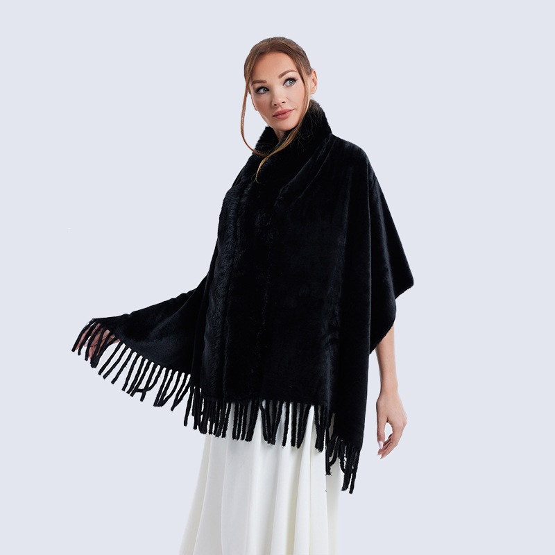 Autumn and Winter Style Shawl with Fleece Lining, Fashionable and High-End Faux Fur Thickened Cape Shawl with Tassels