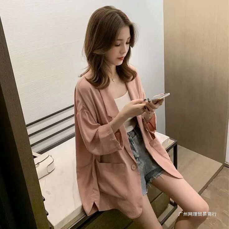 Women's Blazer 2026 New Summer Style, Mid-Sleeve, Korean Version, Loose Fit, Slimming, Casual Goddess Style Short-Sleeve Top, Trendy