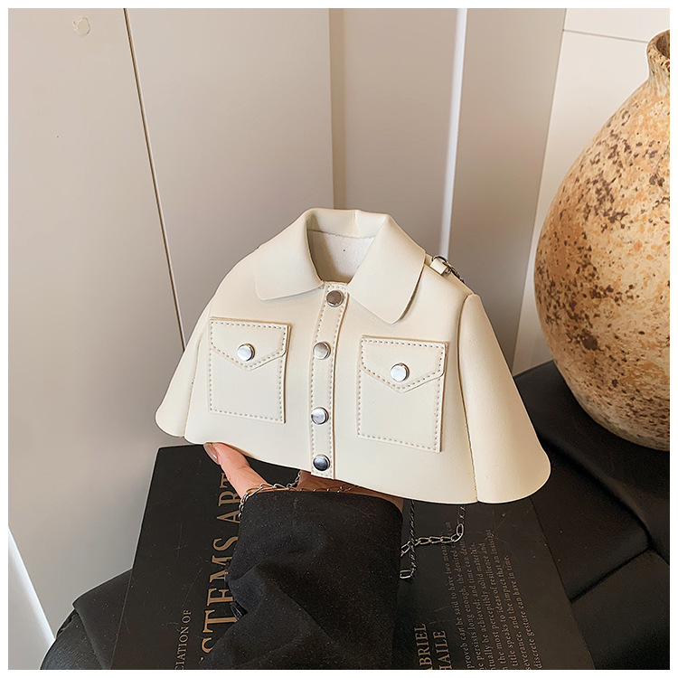 Women's Pu Leather Clothes Streetwear Square Magnetic Buckle Shoulder Bag display picture 23