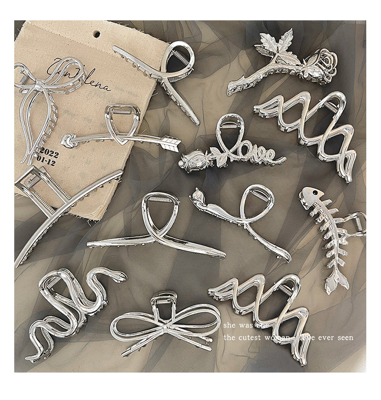 15g Weight Hair Clip, Hairpin, Hair Claws Hair Accessories Type 1 Piece Quantity Holiday, Daily Occasion Alloy, Metal Material Star, Solid Color Pattern Women's Gender Hollow Out Design Casual, Simple Style Style Casual Simple Style Women's Star Solid Color Alloy Metal Hollow Out Hair Clip Hairpin Hair Claws 无