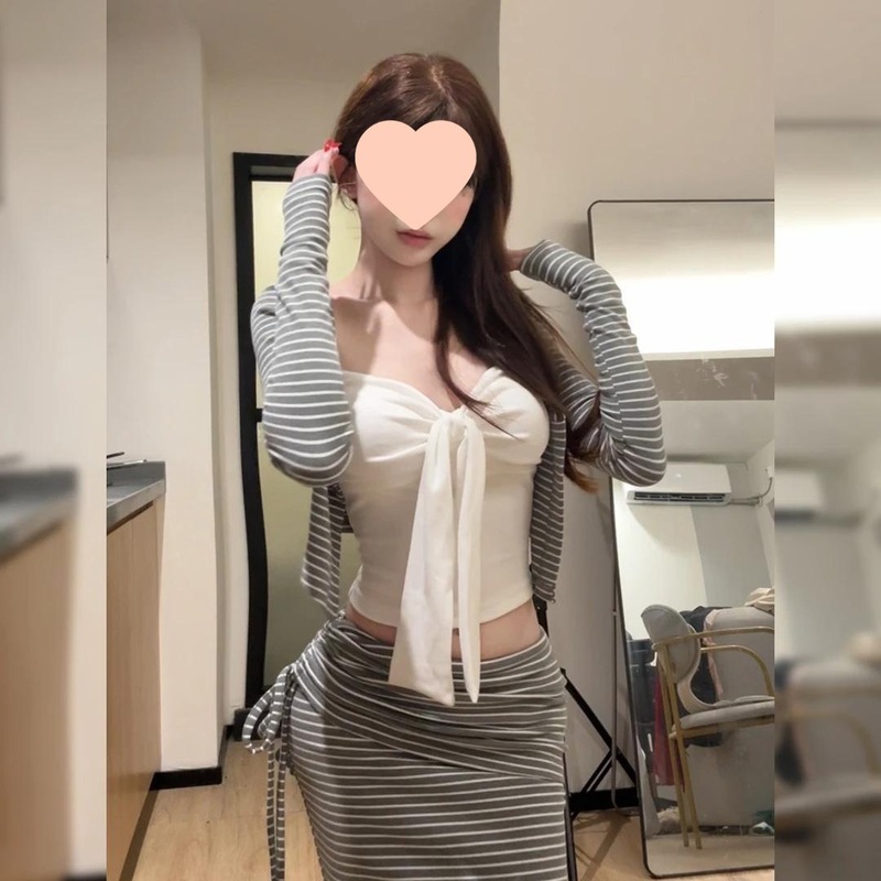 韩版纯欲风系带抹胸背心条纹开衫抽绳半身裙女2025秋季新款三件套|undefined
