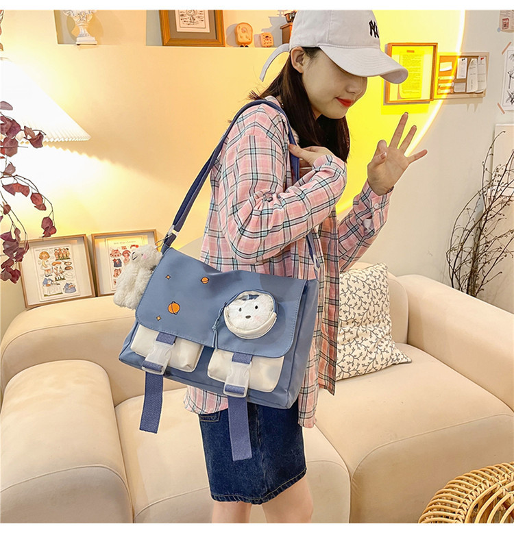 Wholesale Fashion Cartoon Doll Pendant Messenger Bag Nihaojewelry display picture 6