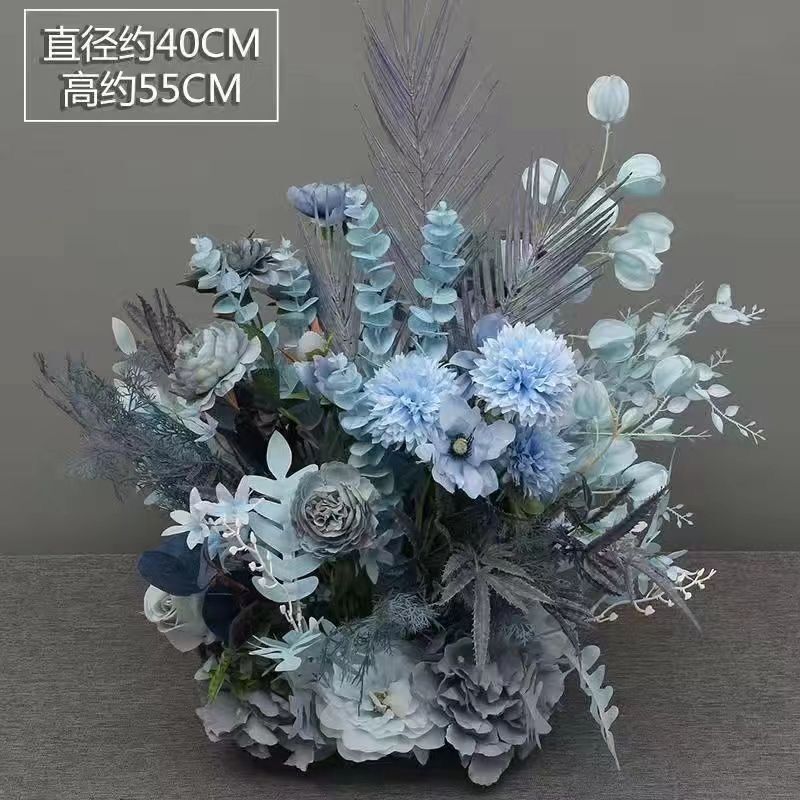 結婚祝いの大きいタイプの花を並べて絹の花の完成品の装飾をシミュレーションします。|undefined
