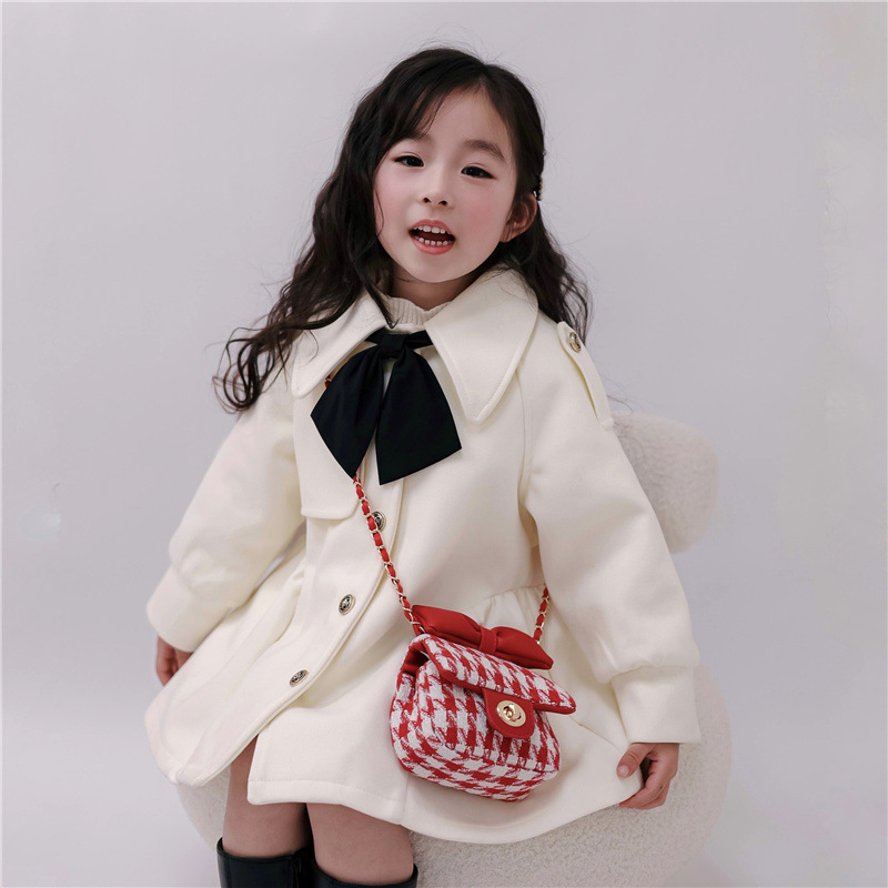 Bolso de los niños primavera nuevo dulce arco de lana pequeña bolsa cuadrada estilo de Chanel chica cadena bolsa de mensajero bolsa de lápiz labial