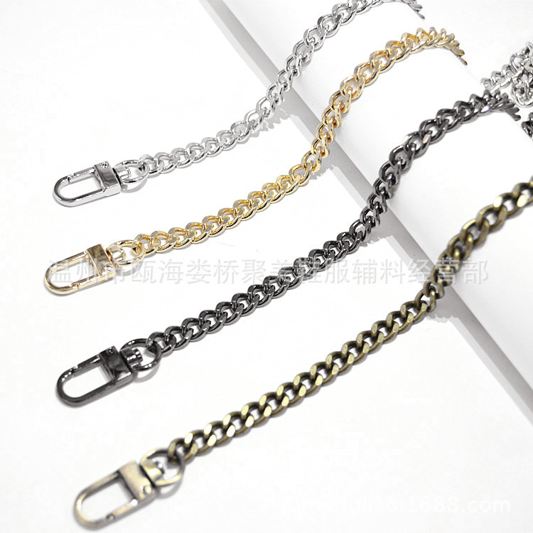 Metal bag accessory