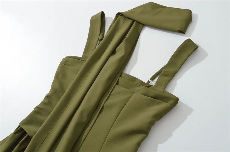 European American Style Scarf-strap Dress For Women, With A Stylish Sexy High Slit, Waist-cinching, Pleated, And Long_ecoleips.com