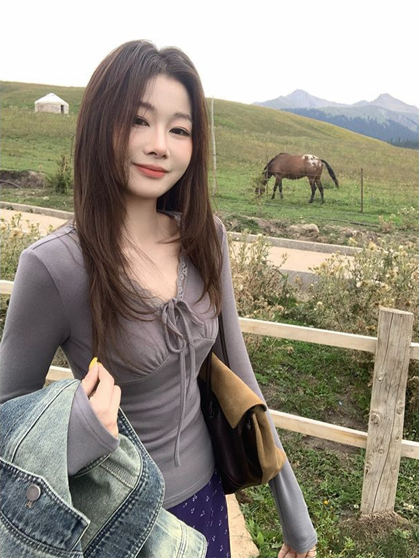 美拉德蕾丝边V领打底T恤女春秋新款独特收腰修身显瘦内搭长袖上衣|undefined