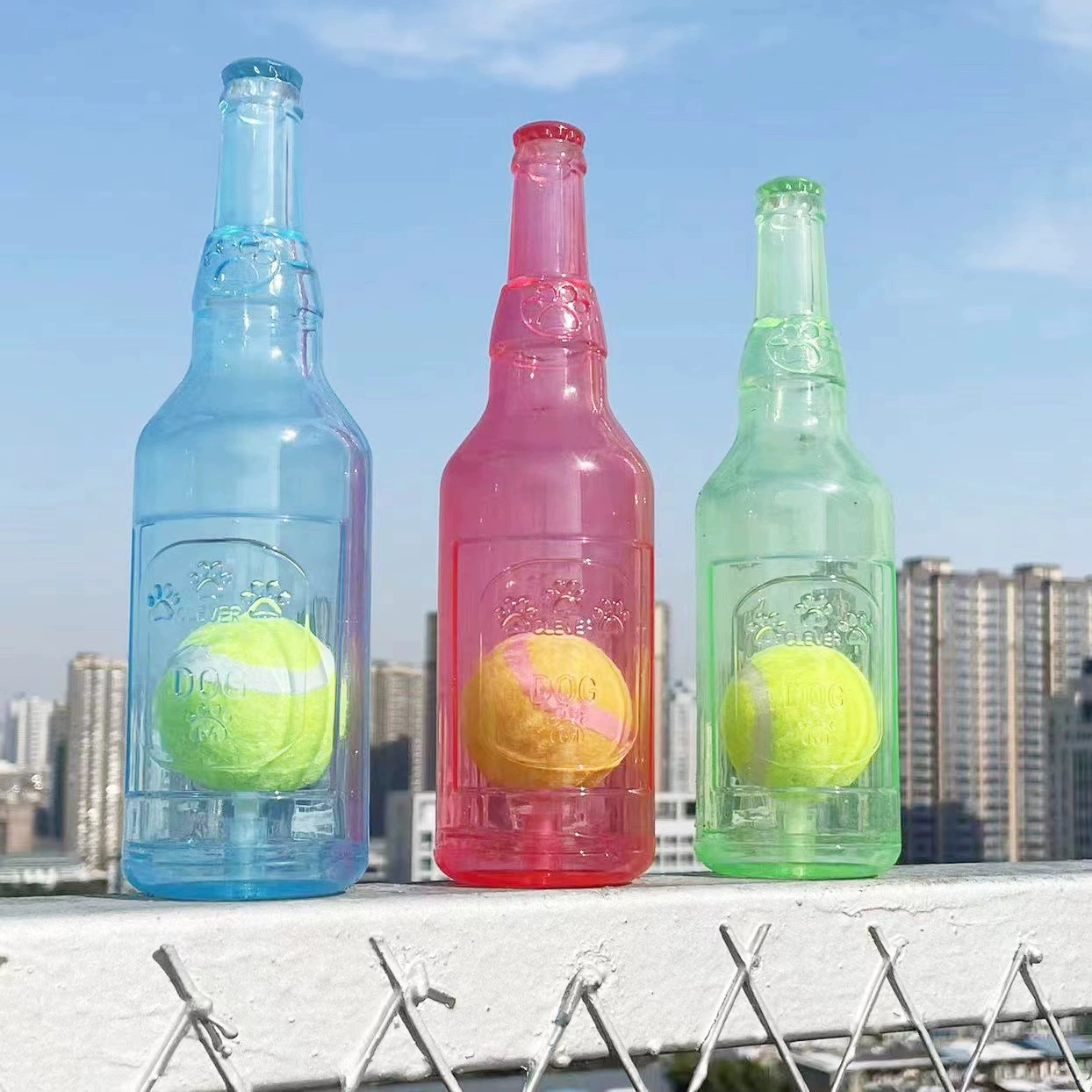 Новый звукоизолирующий жевательный мяч для снятия скуки, плавающий резиновый TPR теннисный мяч в форме бутылки вина, игрушка для больших и маленьких собак, развивающая игрушка.