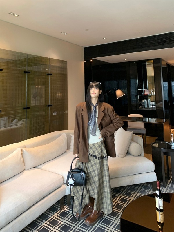 可甜可盐宽松长袖西装外套不规则格纹半身裙女2025秋季时尚套装潮|undefined