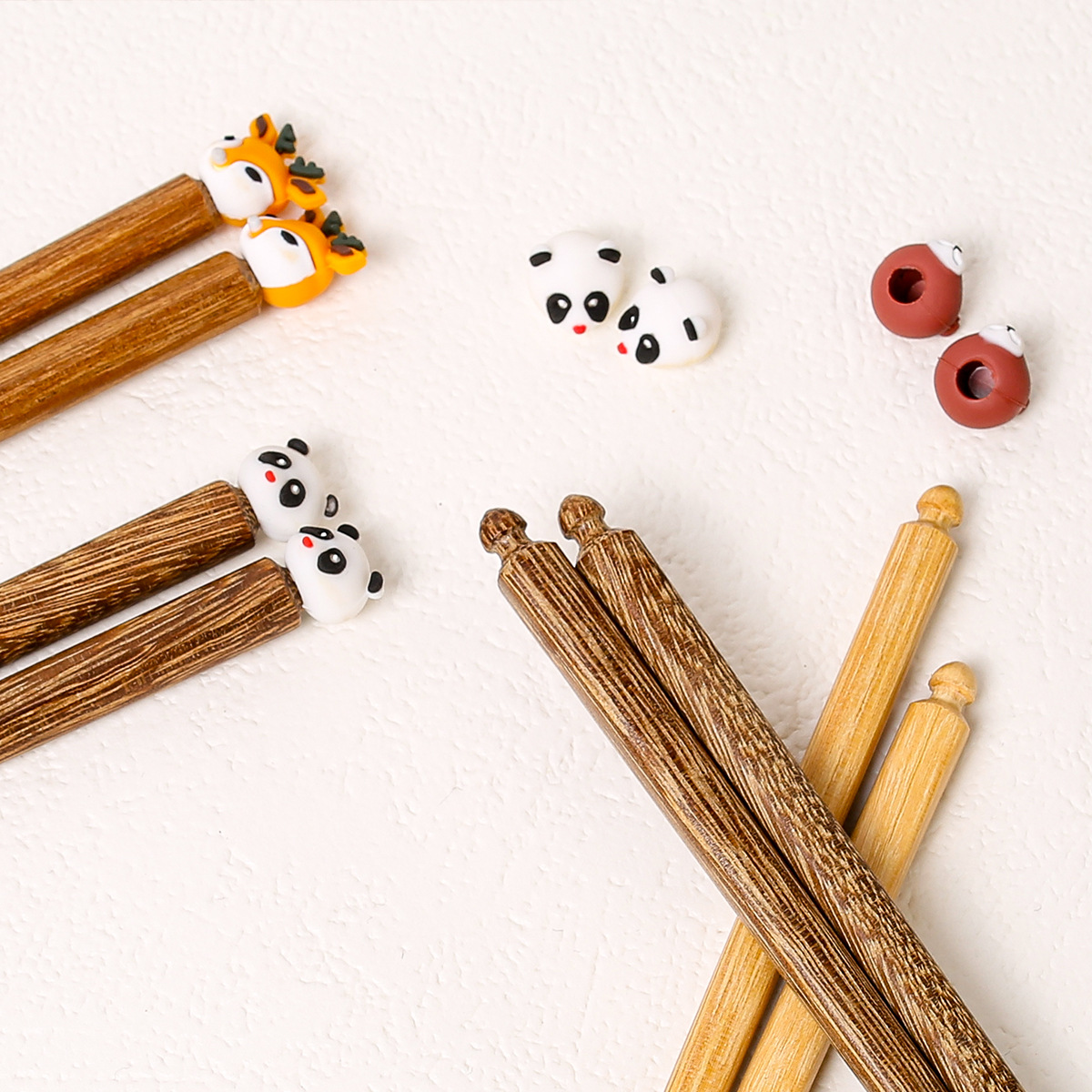 Ala de pollo palillos de madera al por mayor madera maciza hogar creativo dibujos animados cabeza de animal palillos una persona palillos grupo comunitario compra suministro