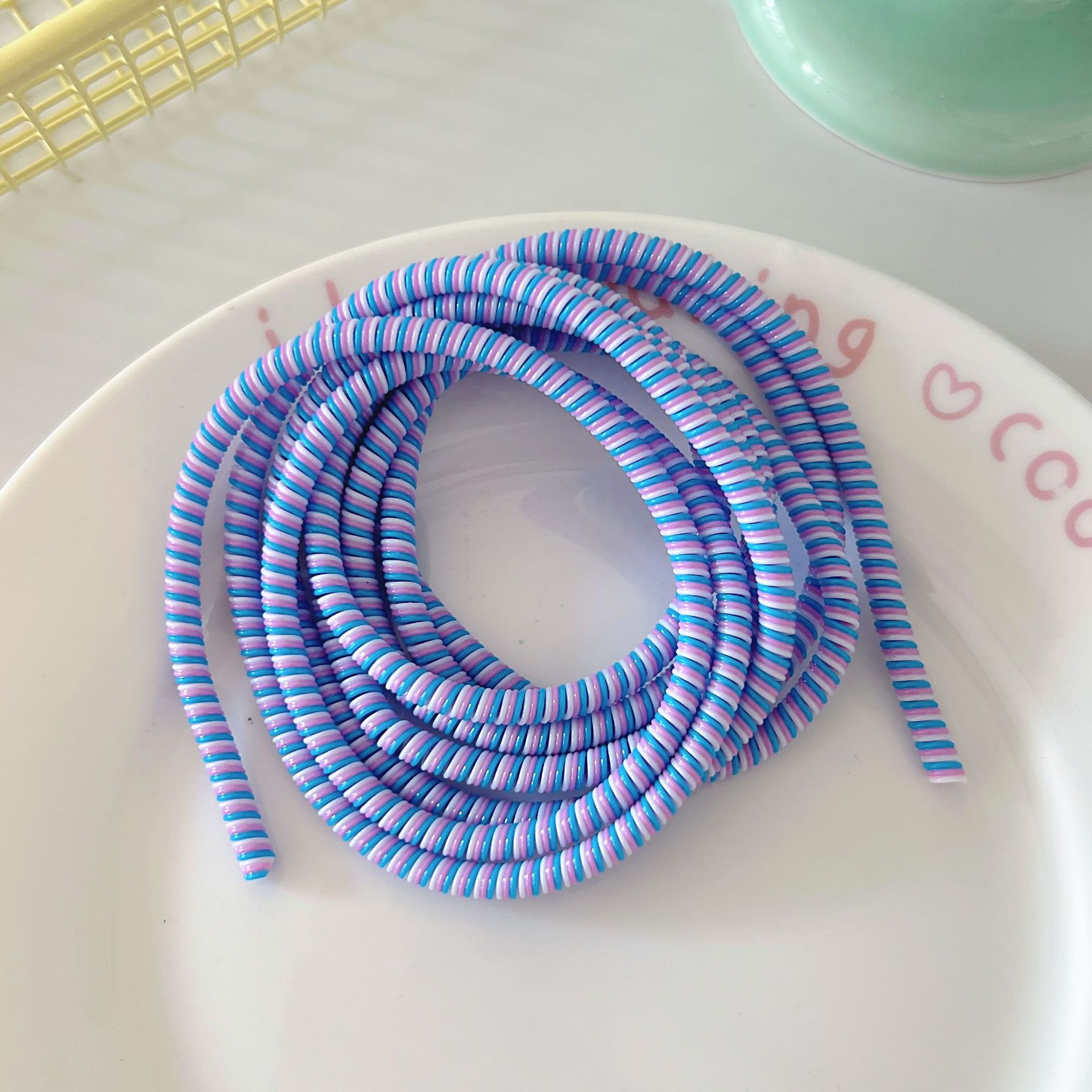 1,4 m 1,6 m cable de datos cuerda de protección anti-suciedad cable de teléfono móvil cuerda de bobinado anti-rotura cargador cubierta de protección de alambre