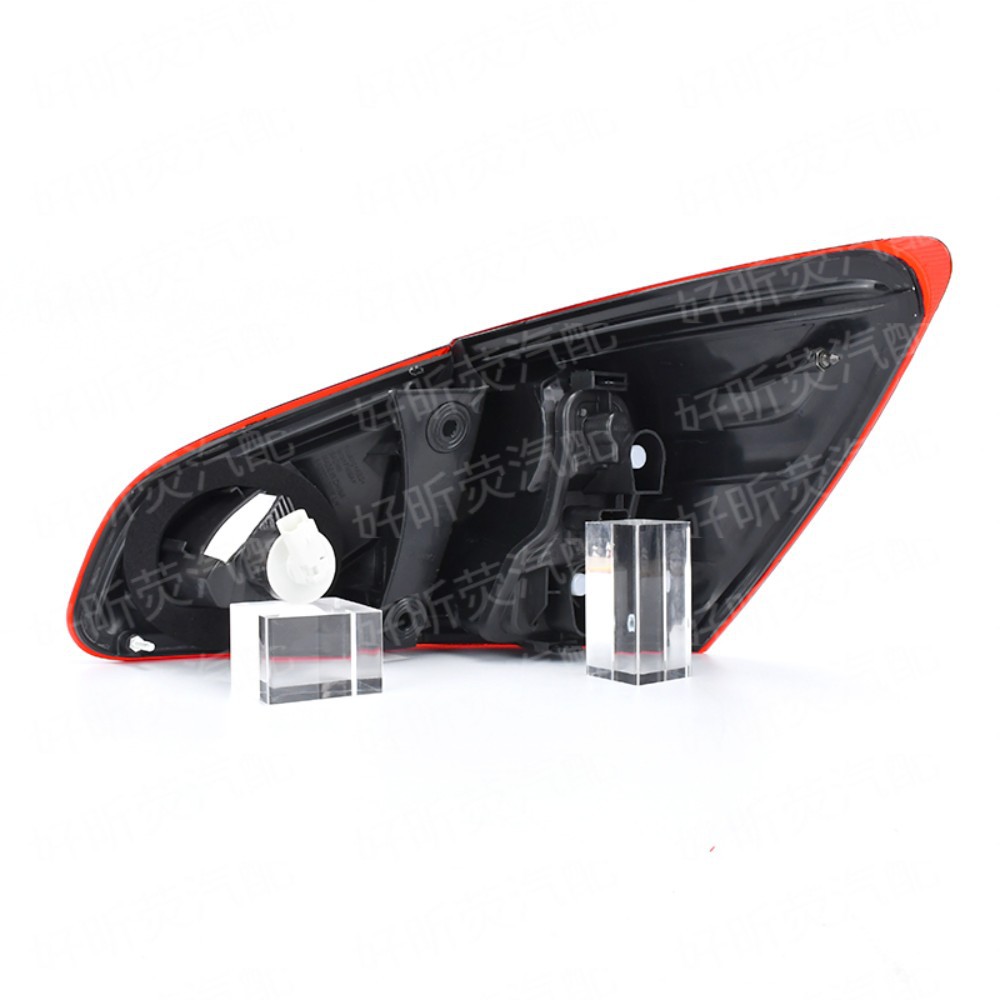 Suitable for Nissan Qashqai 08-15 European Version Rear Tail Light Assembly J10 Brake Turn Signal Tail Light Cover Rear Headlight
