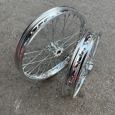 LightBee wheel set, Motorcycle wheel hub