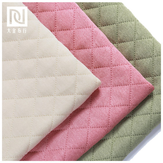 Diamond lattice knitted jacquard fabric 280g polyester ammonia cotton jacquard air layer warm three-layer silk fabric