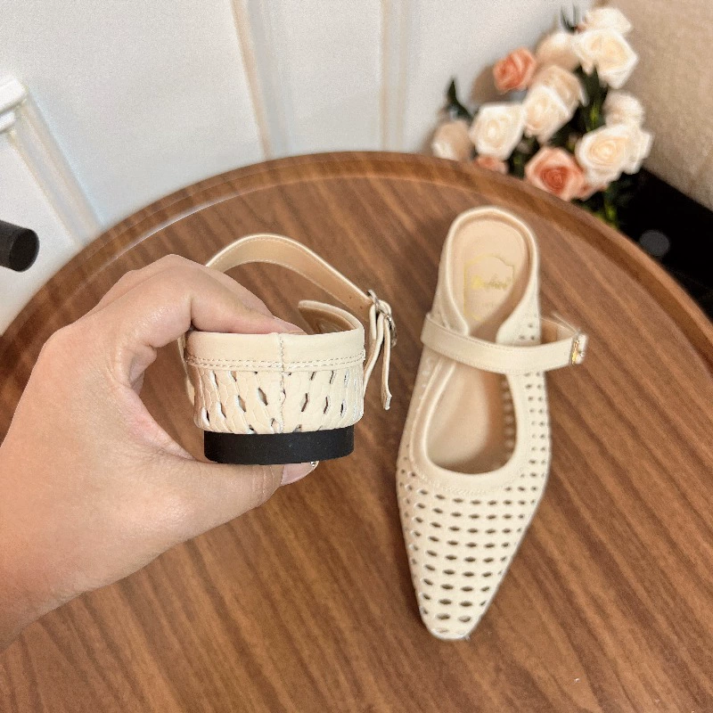 Retro French style hollow small square toe breathable women's shoes summer increased soft bottom flat bottom breathable one-word with half drag