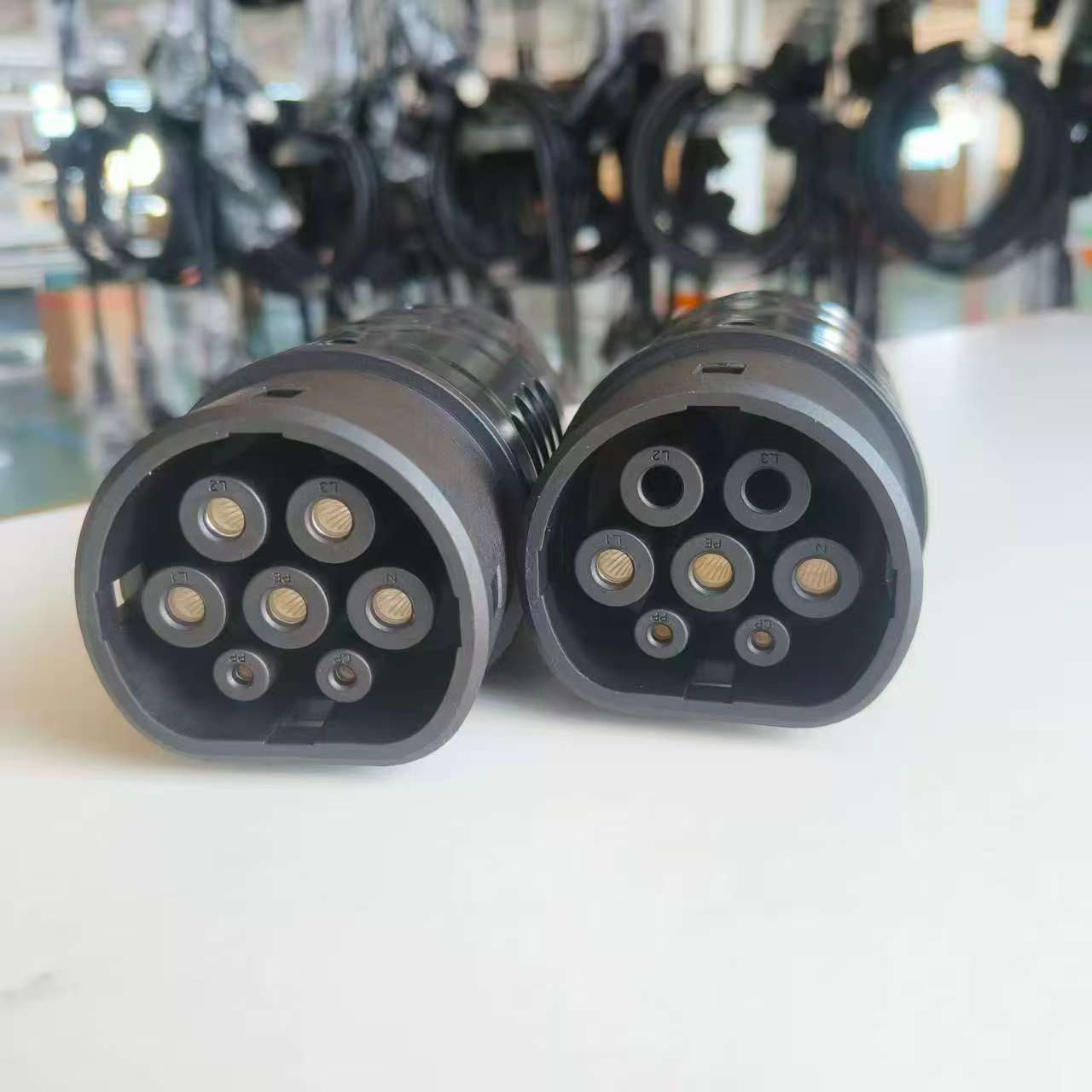 St-E056B New Energy Vehicle Gbt to Type2 Car Adapter 32A European Standard Car Charging Conversion