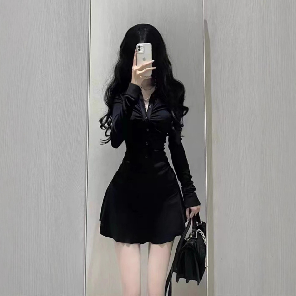 纯欲收腰褶皱短款衬衫连衣裙女秋季2025新款polo领收腰减龄伞裙