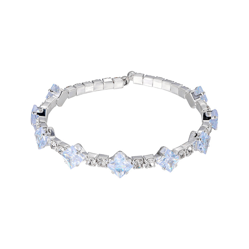 Nicho sentido de diseño de plata esterlina actividad cool guapo aretes de aretes variados para mujeres lujo ligero de alto nivel sensación de cara cuadrada pernos de aretes