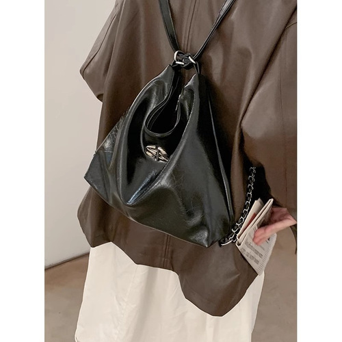 Backpack women's new trendy fashion chain bucket bag student class large capacity tote bag