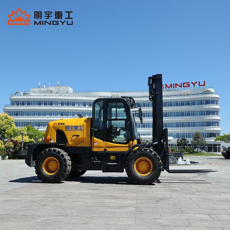 转尾式四驱越野叉车轮式明宇多功能柴油搬运车3t3.5t工地建筑搬运