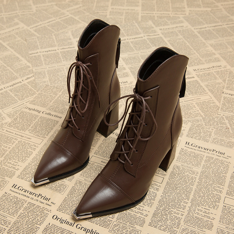 European and American style black lace-up square-toed chunky mid-heel Martin boots, versatile 2026 new spring and autumn women's slim boots European and American style black lace-up square-toed chunky mid-heel Martin boots, versatile 2026 new spring and autumn women's slim boots