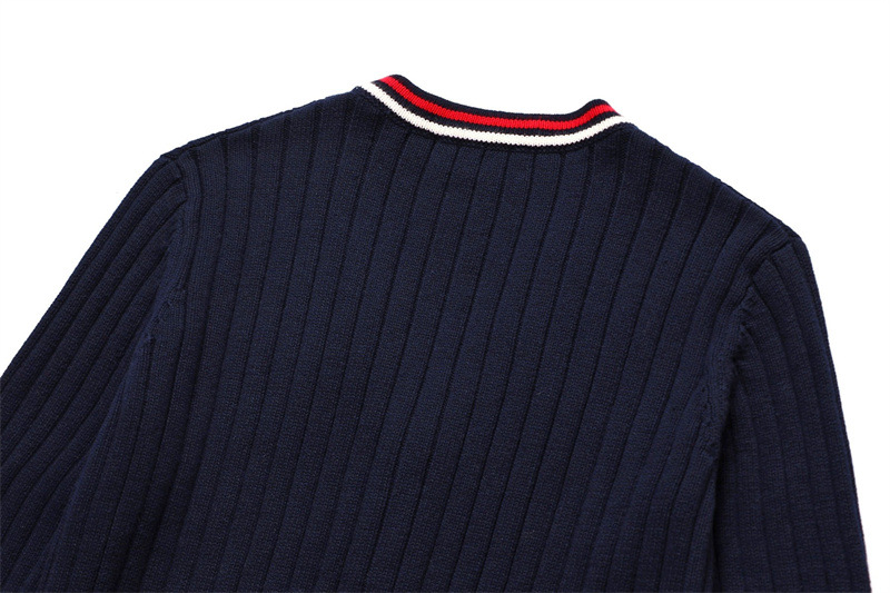 校服?衫??
