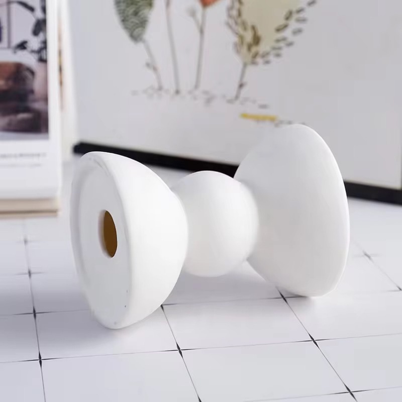 ヨーロッパのアロマキャンドルホルダーロマンチックでシンプルな家庭用セラミックキャンドルカップデスクトップクリエイティブワックス缶キャンドルホルダー装飾品インスタイル|undefined