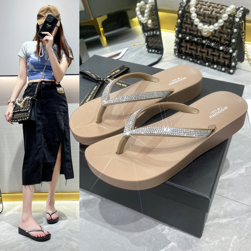 Gao Meilun Summer Women's Rhinestone Bright Diamond Flip-Flops Trendy Beach Outer Wear Middle Heel Non-slip Washing All-match Cross-border