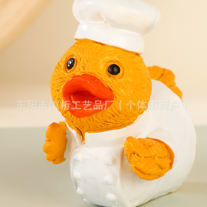 跨境新款圣诞节可爱鸭小摆件树脂工艺品办公室桌面装饰创意礼物|undefined