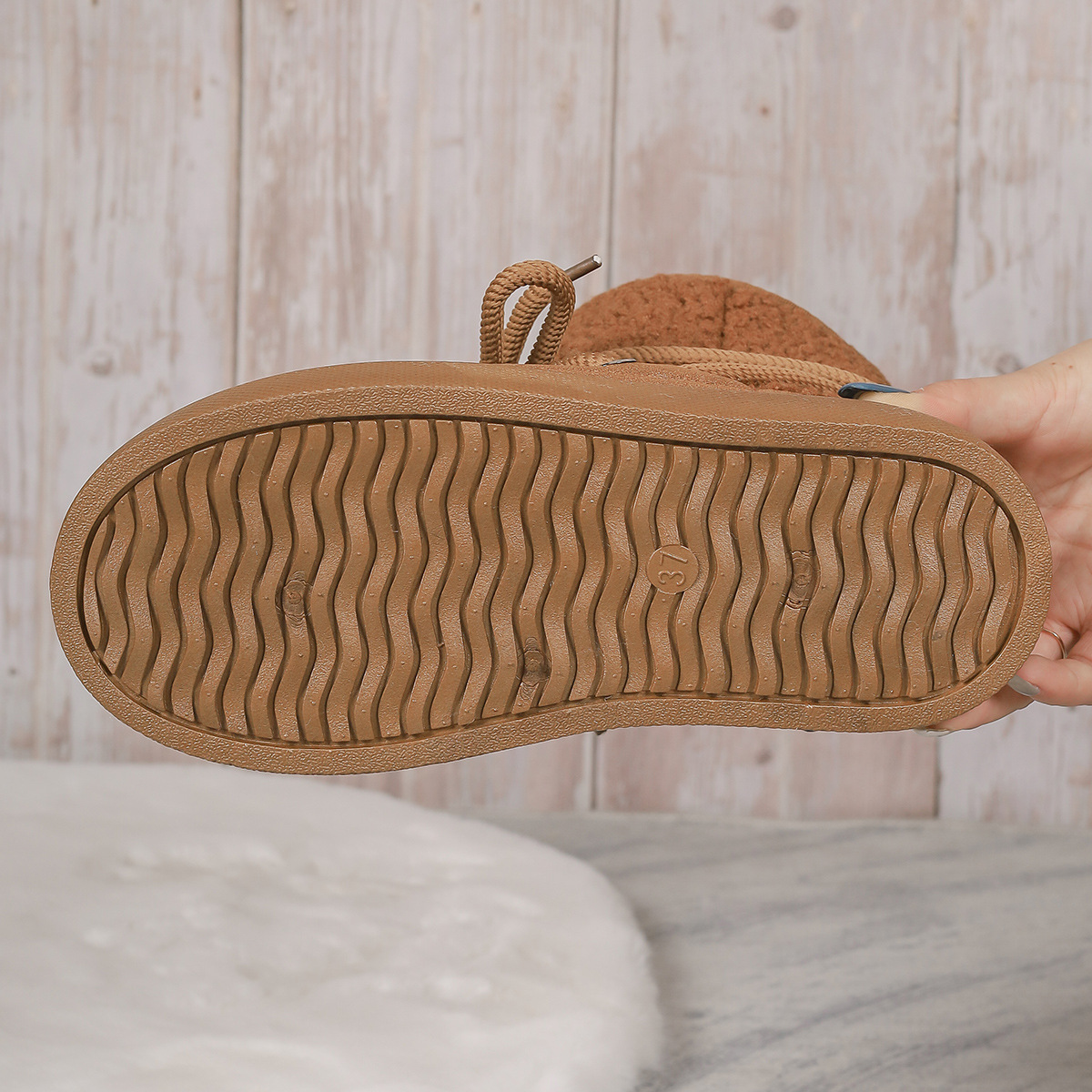 Leren wiggen en gevoerde warme korte laarzen_voghion.com