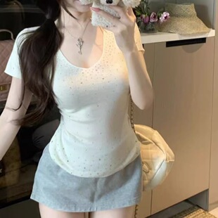 V�I�C��OӋС�w��ᘿ���Ů2026�ļ��¿�����|�����������Ů