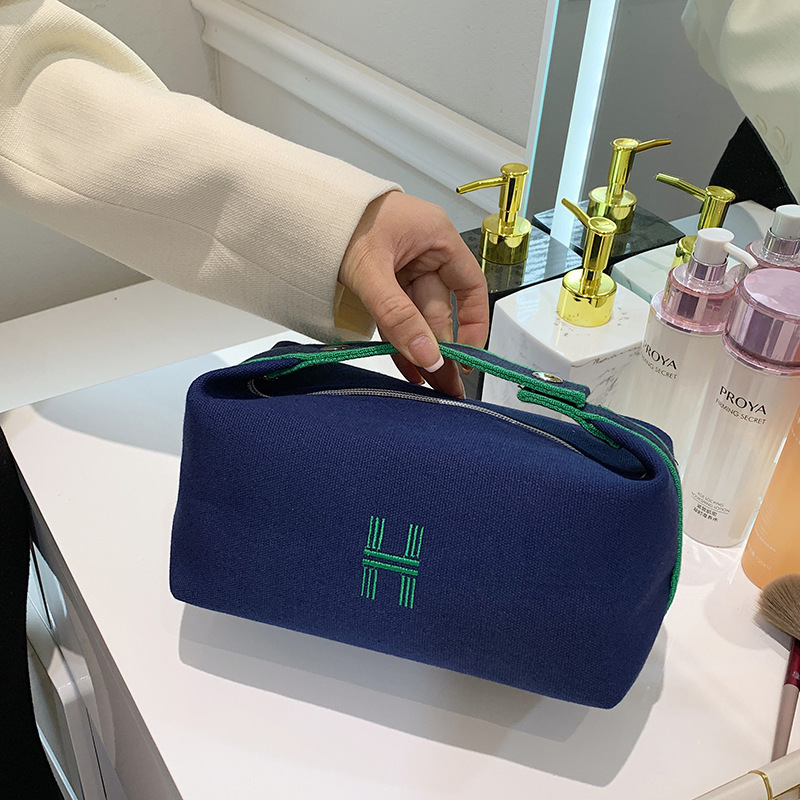 Bolsa de cosméticos de gran capacidad, brochas de maquillaje, productos para el cuidado de la piel, bolsa suave de mano, portátil, elegante, neceser para estudiantes, almacenamiento al por mayor