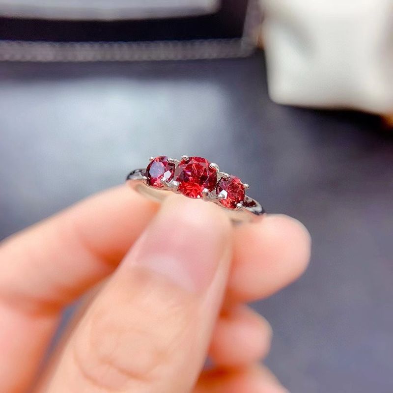 本格的な天然の黄水晶の指輪の旺夫の女性の指輪の開口部は小さい大衆の設計の指輪の925銀の百合の金を調節することができます。|undefined
