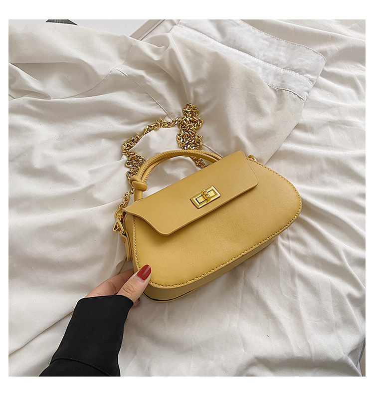 Femmes Moyen Faux Cuir Couleur Unie Élégant Style Classique Bloquer Sac Bandoulière display picture 4