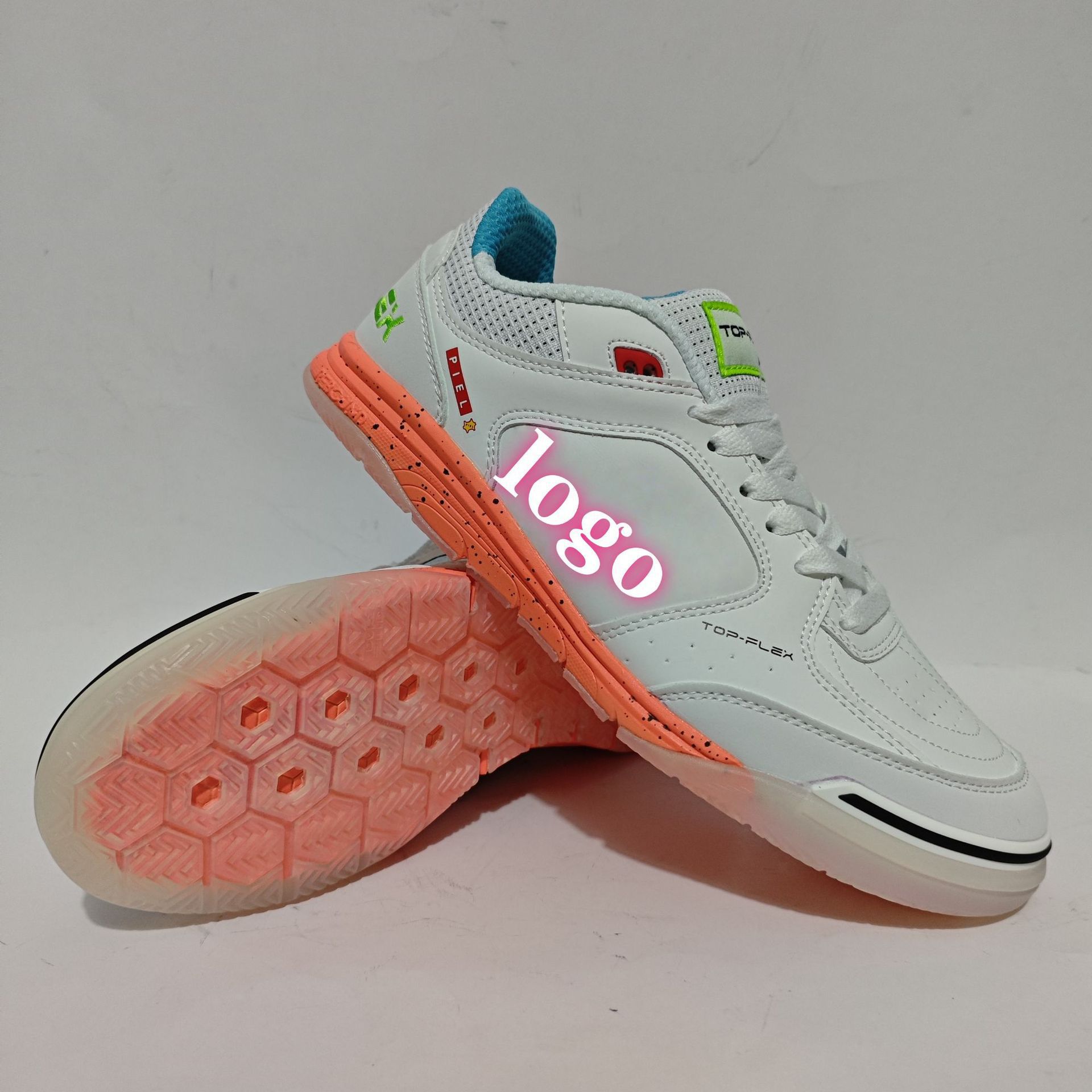 Putian transfronterizo al por mayor en interiores hombres y mujeres entrenamiento IC Assassin 16 Ronaldo Futsal King zapatos deportivos de fútbol image 15