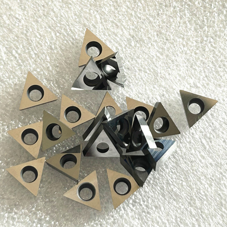 硬质合金刀片，PCD刀具基体TOGX090204 TOGW090204