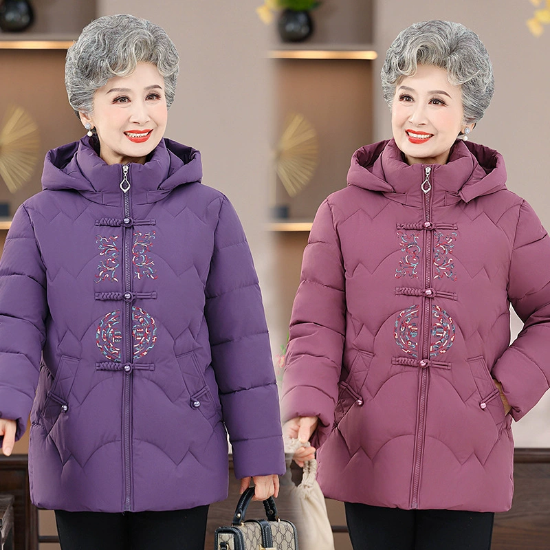 Зимняя куртка для мамы среднего возраста