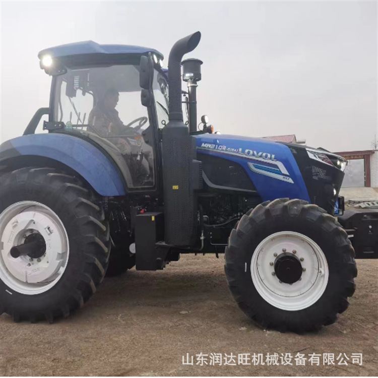 大拖2304双轮胎农用四轮拖拉机 雷沃欧豹TG大桥四驱耕地犁地机