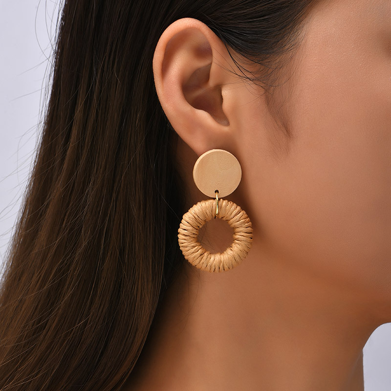 Creative Geometric Wood Round Rattan Female Handmade Metal Earrings Jewelry display picture 2