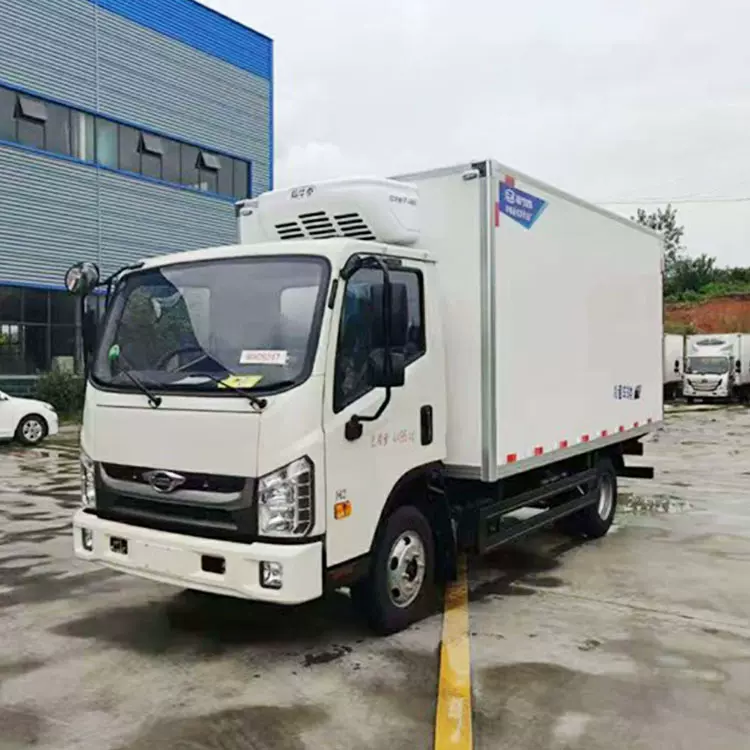 福田欧曼冷藏车肉钩冷藏车海鲜冷藏保温车厂家报价