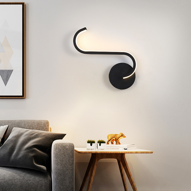Sala de estar nórdica sofá de fondo decoración de pared luces de pared personalidad creativa red dormitorio cabecera de la cama minimalista arte lámpara de pared