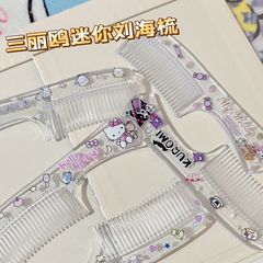 子猫と子犬の家族の髪をまっすぐにするコーム、コンパクトでポータブルな中空コーム、マッサージ用の柔らかい歯、かわいくてふわふわ