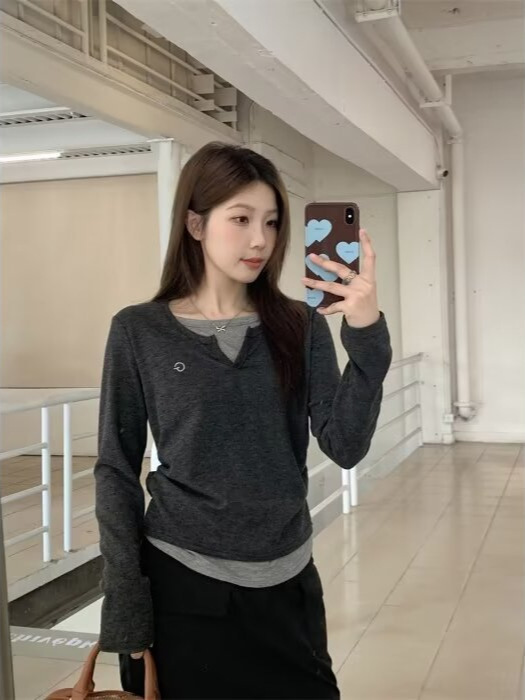 小众设计感假两件撞色拼接长袖T恤女秋季修身显瘦打底衫内搭上衣|undefined
