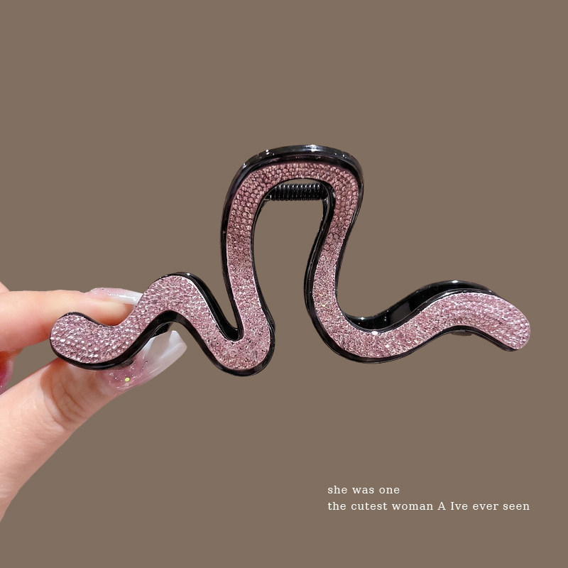 2026 nuevo clip de cabello ondulado clip de cabello de tiburón grande clip de cabello de mujer detrás de la cabeza de alta sensación clip de cabello accesorios para el cabello