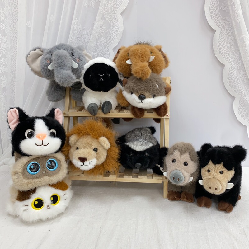 Cross-Border Wholesale of Internet-Famous Soft and Cuddly Plush Toys, Pillows, Children's Dolls, and Birthday Gifts